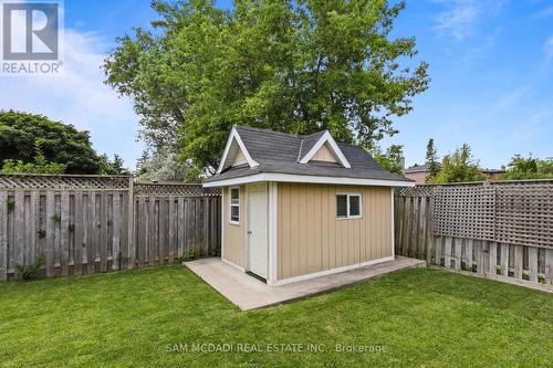 1541 Cuthbert Avenue, Mississauga, ON 