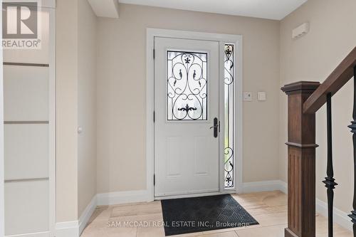 1541 Cuthbert Avenue, Mississauga, ON 