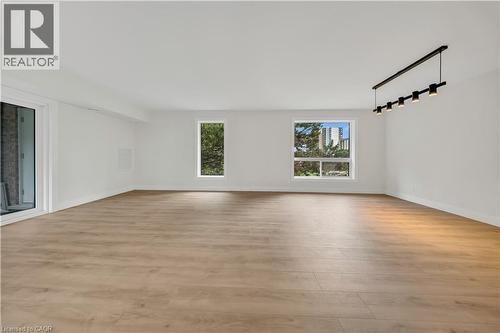 3085 Kingsway Drive Unit# 21, Kitchener, ON 