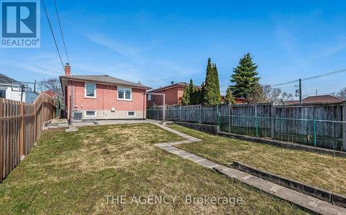 1038 Alexandra Avenue, Mississauga, ON 