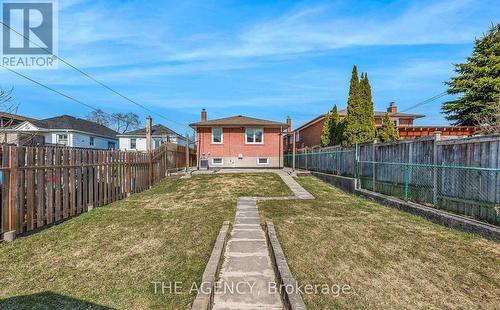 1038 Alexandra Avenue, Mississauga, ON 