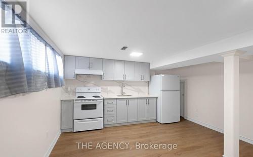 1038 Alexandra Avenue, Mississauga, ON 