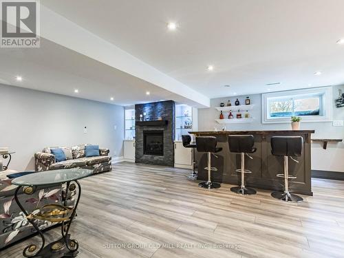 37 Suburban Drive, Mississauga, ON 