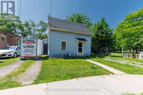 1 CUMMING STREET  St. Catharines (Western Hill), ON L2S 1H6