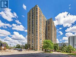 1721 - 75 BAMBURGH CIRCLE Toronto, ON M1W 3W1