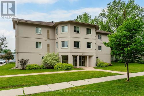 208 - 107 BOND STREET  Orillia, ON L3V 1J7