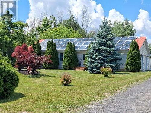 14611 ANDERSON ROAD  South Stormont, ON K0C 1M0