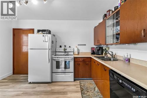 513 W Avenue N, Saskatoon, SK 
