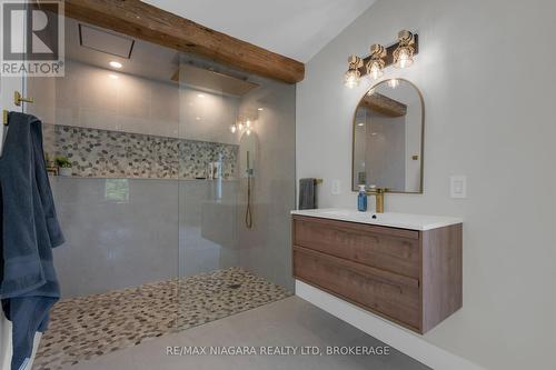 Ensuite Bath - 11809 Sideroad 18, Wainfleet (Lakeshore), ON 