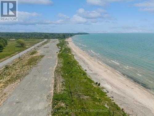 Just steps from the Waterfront! - 11809 Sideroad 18, Wainfleet (Lakeshore), ON 