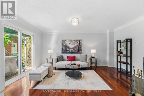 6643 Mockingbird Lane, Mississauga, ON 