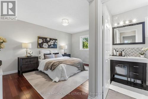 6643 Mockingbird Lane, Mississauga, ON 