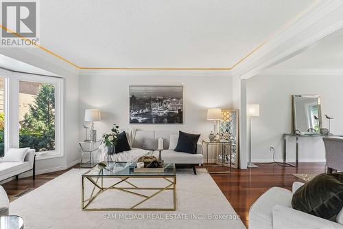 6643 Mockingbird Lane, Mississauga, ON 