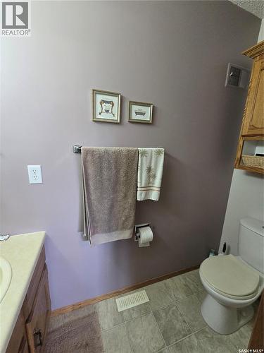 700 Saskatchewan Avenue, Grenfell, SK 