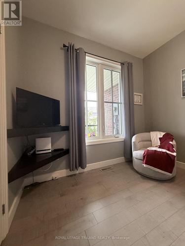 32 Charter Creek Court, St. Thomas, ON - Indoor