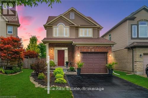 940 MAPLERIDGE STREET  London North, ON N6H 0A6