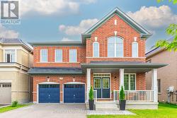 125 ROY HARPER AVENUE Aurora, ON L4G 0V6