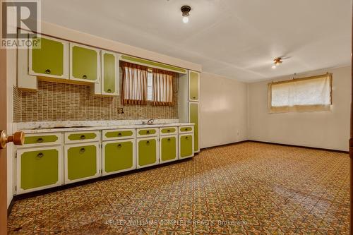 34 Windrush Crescent, Hamilton, ON 