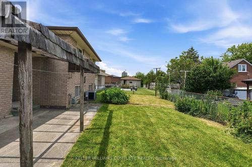 34 Windrush Crescent, Hamilton, ON 