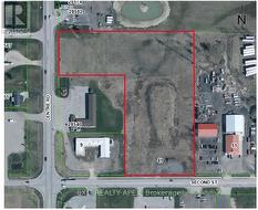41 SECOND STREET Strathroy-Caradoc, ON N7G 4L2