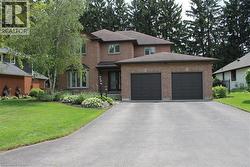 56 CARNEGIE Place  Ancaster, ON L9G 4T9