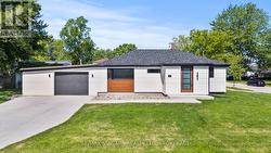 150 DOUGLAS STREET Fort Erie (Central), ON L2A 3W9