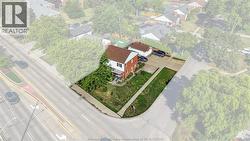 5188 WYANDOTTE ST STREET Windsor, ON N8S 1L2