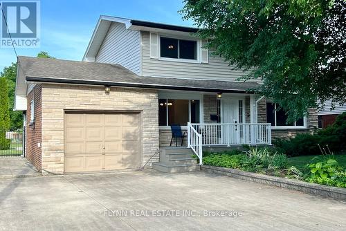 3020 SAINT GEORGE AVENUE  Niagara Falls, ON L2J 2P2