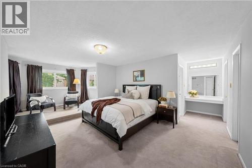 4315 Credit Pointe Drive, Mississauga, ON 