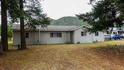 4079 Dixon Mountain Road  Barriere, BC V0E 1E0