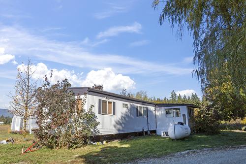 730 Canyon-Lister Road, Lister, BC 