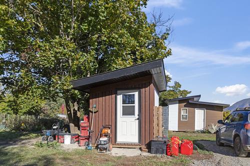 730 Canyon-Lister Road, Lister, BC 