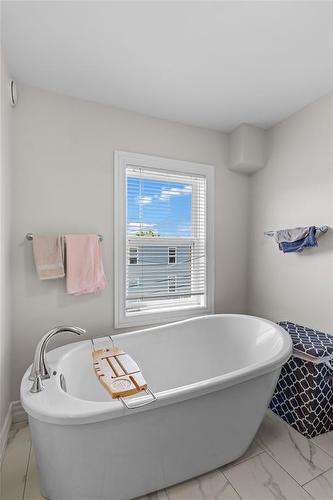 2 Allan Square, St. John'S, NL 