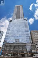 5216 - 488 UNIVERSITY AVENUE Toronto, ON M5G 0C1