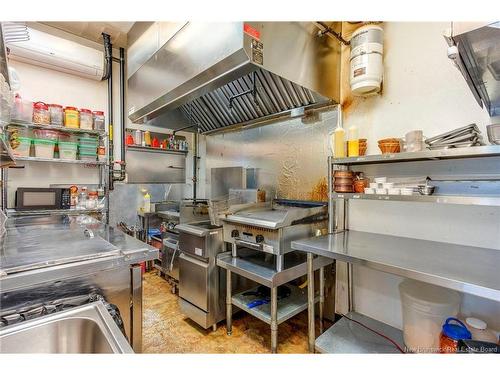 831 Main St, Moncton, NB 