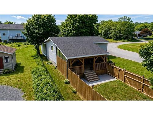 1245 St Theresa Cres, Bathurst, NB 