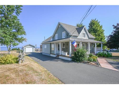 245 Saint-Pierre E Blvd, Caraquet, NB 