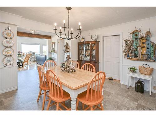 245 Saint-Pierre E Blvd, Caraquet, NB 