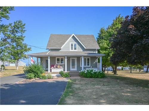 245 Saint-Pierre E Blvd, Caraquet, NB 