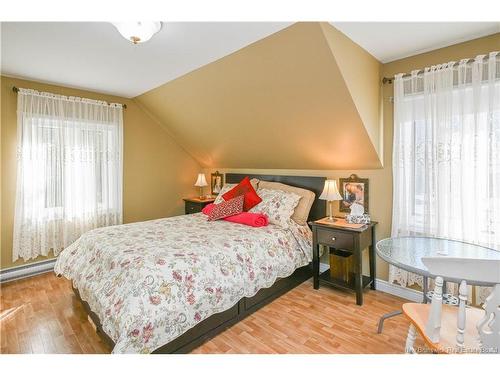 245 Saint-Pierre E Blvd, Caraquet, NB 
