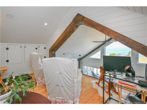245 Saint-Pierre E Blvd, Caraquet, NB 
