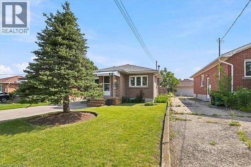 472 Highland Road E, Kitchener, ON 