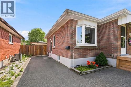 472 Highland Road E, Kitchener, ON 