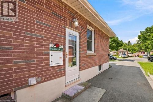 472 Highland Road E, Kitchener, ON 