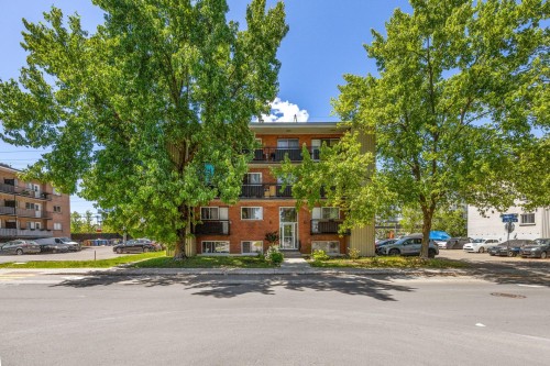 Façade - 340 Av. Ampère, Laval (Laval-Des-Rapides), QC - Outdoor