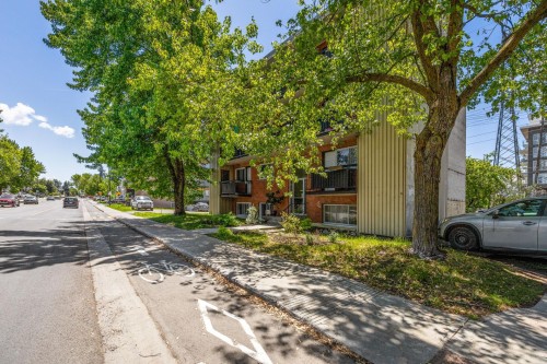 Façade - 340 Av. Ampère, Laval (Laval-Des-Rapides), QC - Outdoor