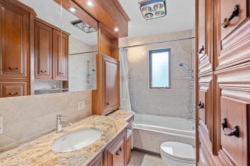 Bathroom - 87 6E Rue, Laval (Laval-Des-Rapides), QC 