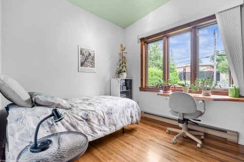 Bedroom - 87 6E Rue, Laval (Laval-Des-Rapides), QC 