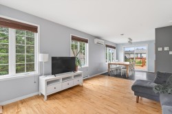 Salon - 