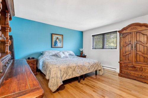 Master Bedroom - 24 Rue Lanctôt, Saint-Constant, QC 